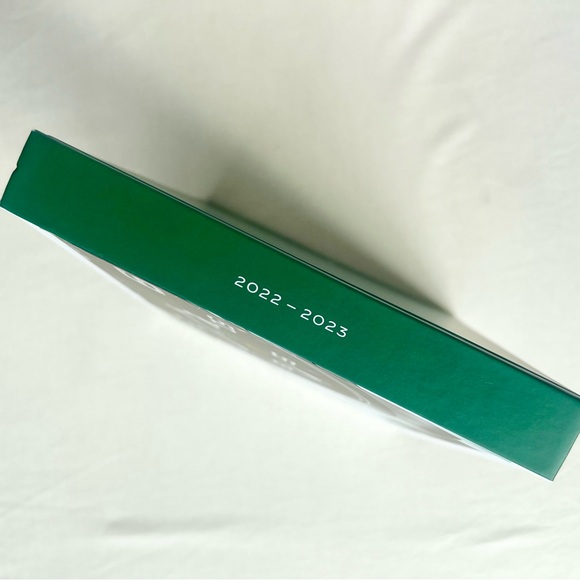 Rolex Catalog Year 2022-2023 Official Hardback Reference Book Daytona USA - Picture 4 of 15